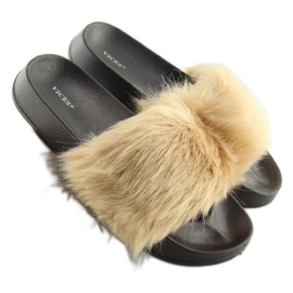 Beige pälstofflor S36 beige 2