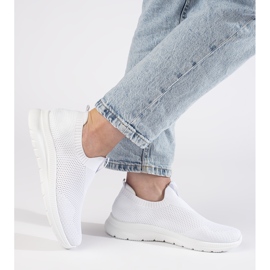 Vita slip-on sportskor 2