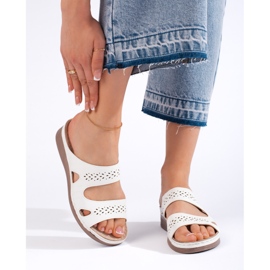 Bekväma vita flipflops för kvinnor 2