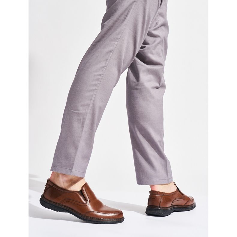 Bruna slip-on skor för män 1