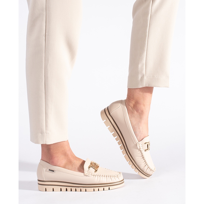 Beige dam loafers på plattformen 1