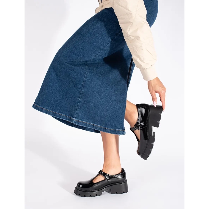 Svarta lackskor för kvinnor med plattform 2