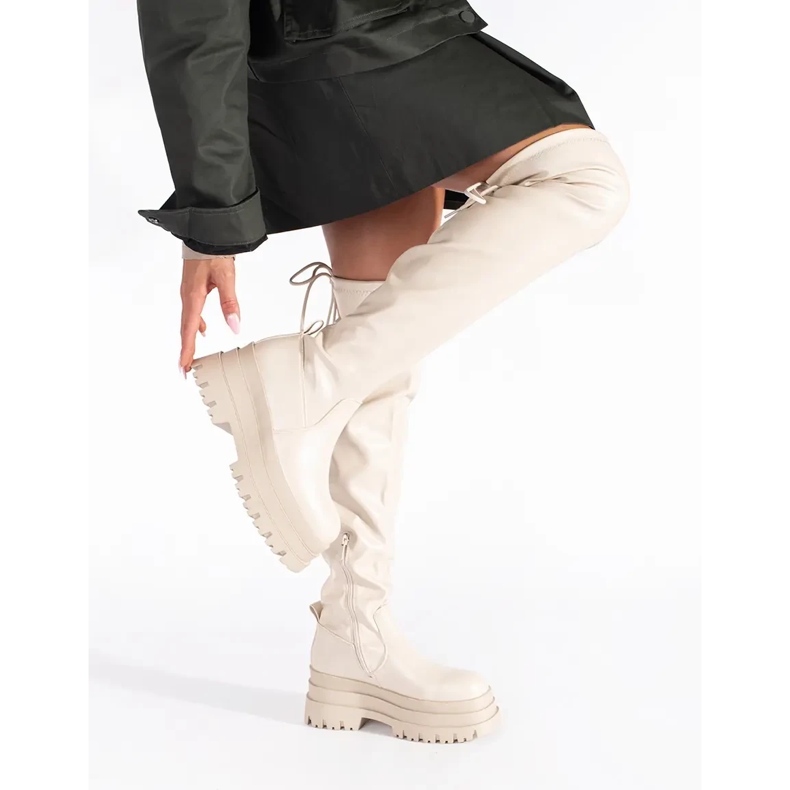 Grädde plattformsmusketörer beige 2