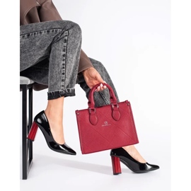 Eleganta patentsvarta högklackade pumps 2