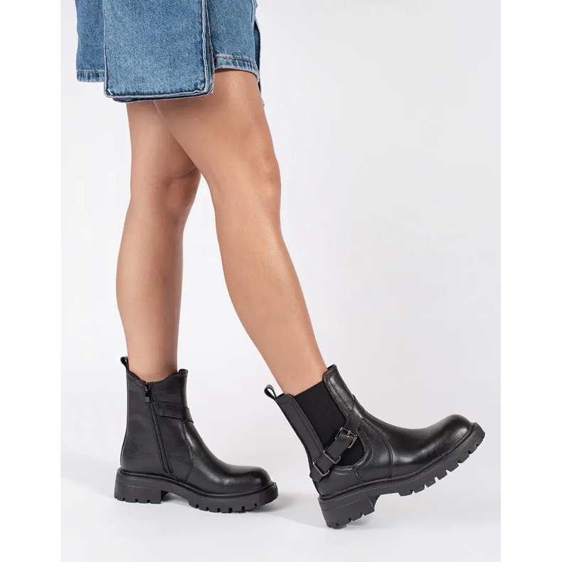 Chelsea-stövlar i svart läder för kvinnor på Sergio Leone-plattformen 2