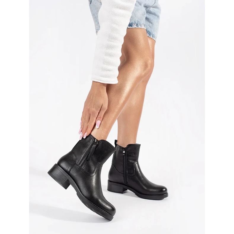 Ankelboots för kvinnor i svart läder från Sergio Leone 1