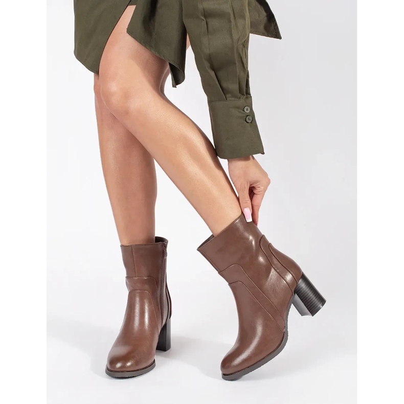 Ankelboots för kvinnor i brunt läder från Sergio Leone 2