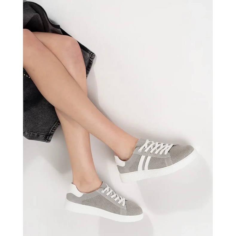 Goodin Grå öppna sneakers av naturläder 1