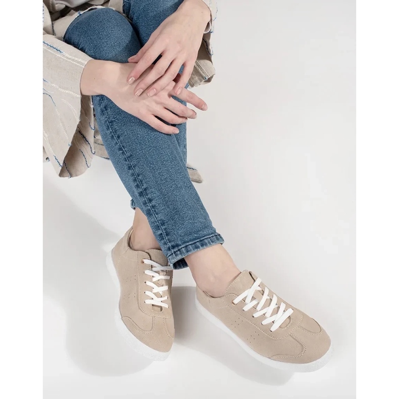 Goodin Beige läder kvinnors sneakers 1