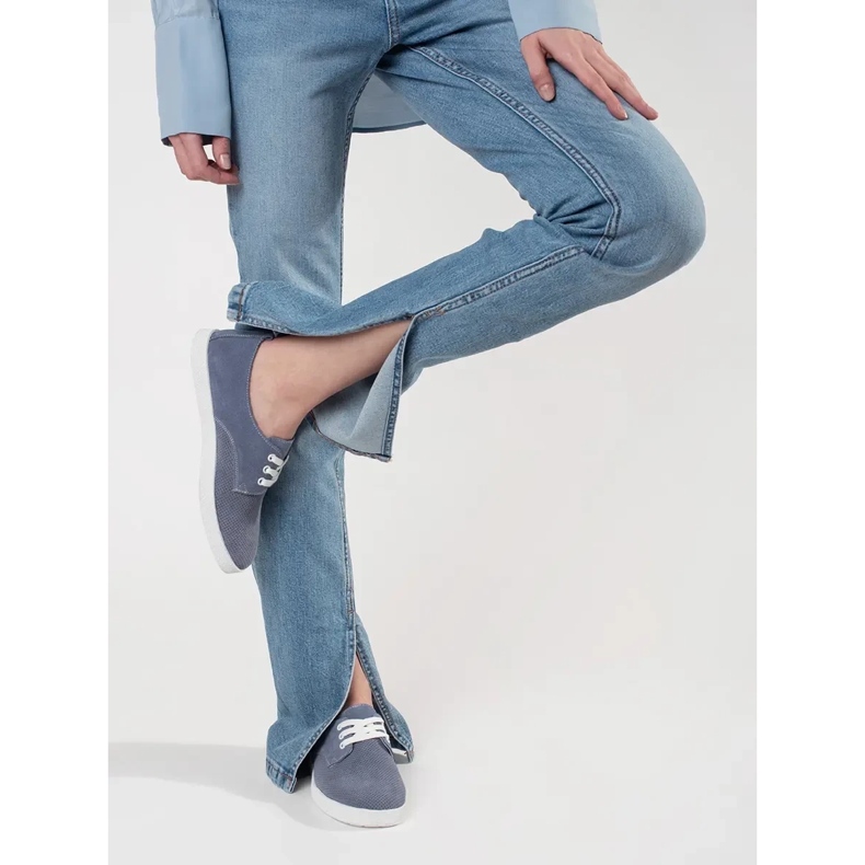 Goodin Blue OpenWork Sneakers gjorda av naturläder blå 2