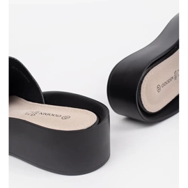 Goodin Svarta damflipflops med kedja 1