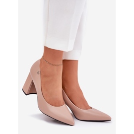 Eleganta pumpar på Vinceza 62220 Beige 1