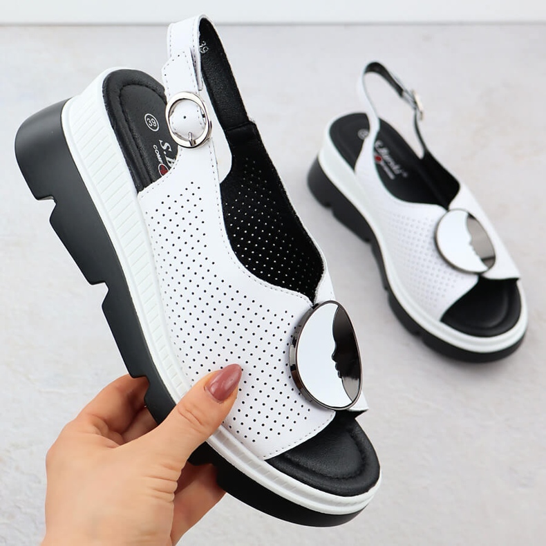 S.Barski Kvinnors lädersandaler för OpenWork Białe S. Barski LR51-788 vit 1