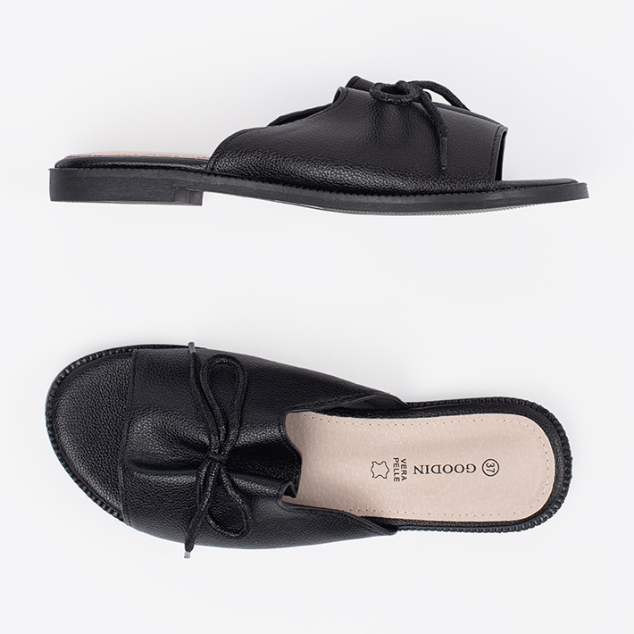 Goodin Svarta klaffar med en båge 1