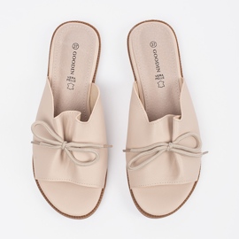 Goodin Beige klaffar med en båge 1