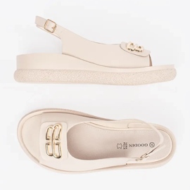 Goodin Beige platta sandaler med en prydnad 2