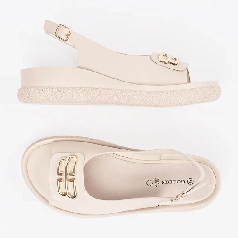 Goodin Beige platta sandaler med en prydnad 2
