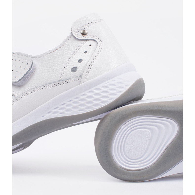 Goodin Tappade vita lädersandaler 2