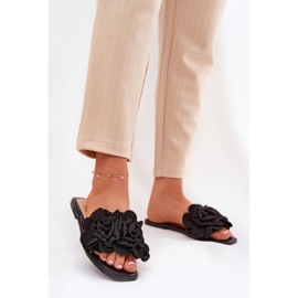 Flat -hanterade kvinnors flip flops med dekorativa blommor svarta blommor 2
