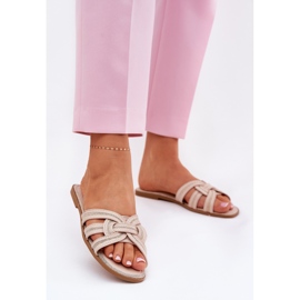 Platta kvinnors flip flops med beige överväldigande ränder 2