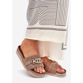 Kvinnors tofflor med en gyllene detalj på plattformen med Khaki Glitter beige 1