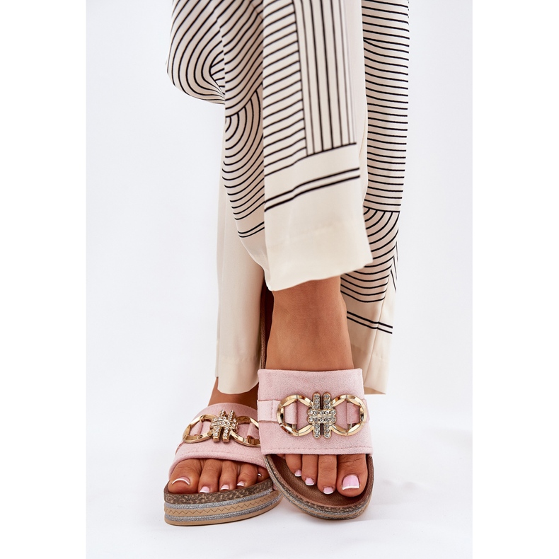 Kvinnors flip flops på plattformen med glitter och gyllene dekoration rosa 2