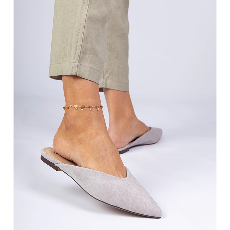 Eleganta grå flip flops gjorda av Ekozamszu 1