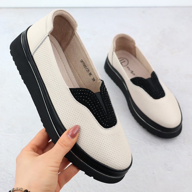 Kvinnors läderskor filippo perforerad beige 1