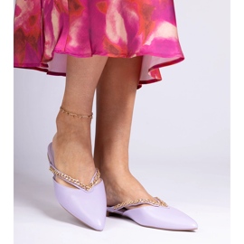 Violet elegant flip -flops dekorerad med en kedja purpur 1