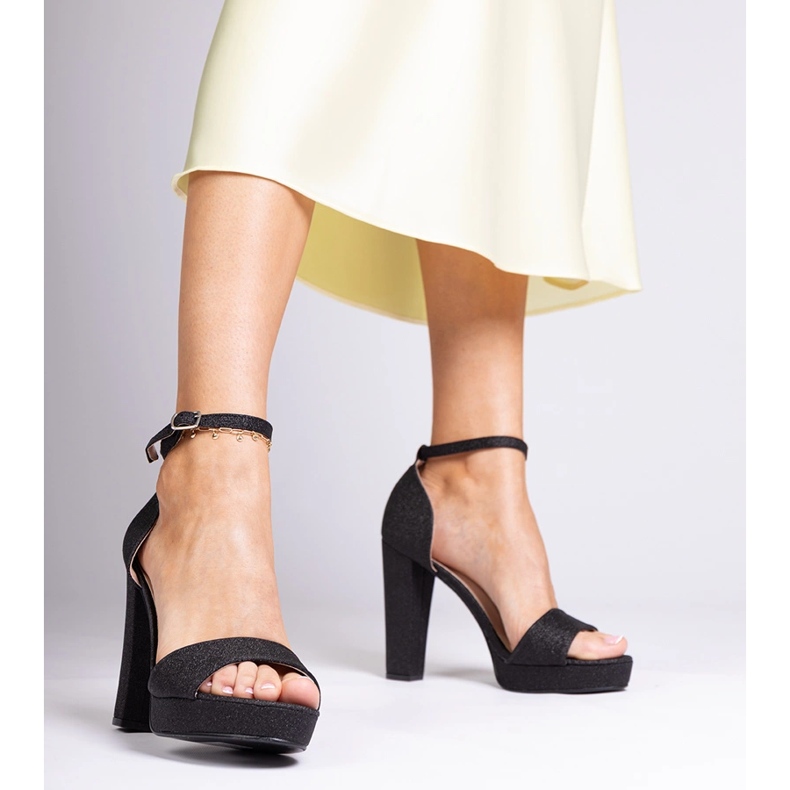 Svart kvinnors höga glitter sandaler 1