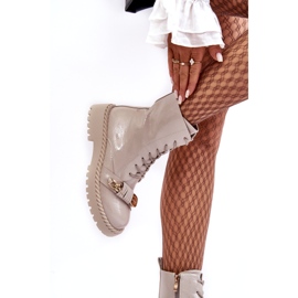 S.Barski Kvinnors lackerade stövlararbetare med dekoration D&amp;A MR870-67 Lätt beige 1