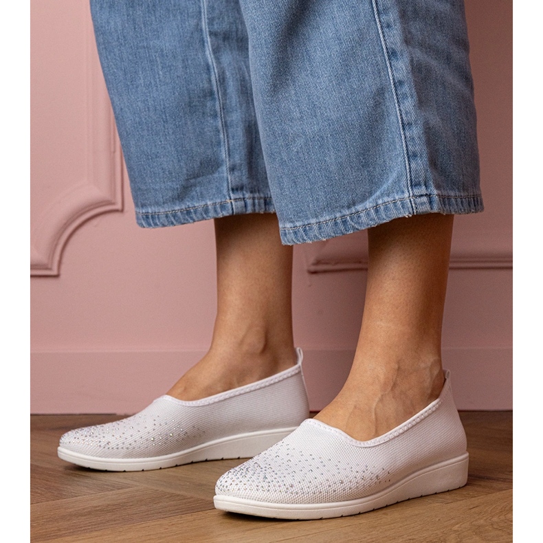 Vita kvinnors sneakers med zirkoner 1