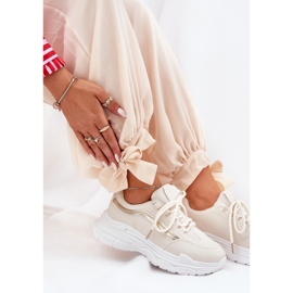 Sneakers kvinnors sportskor på en tjock beige sula 7
