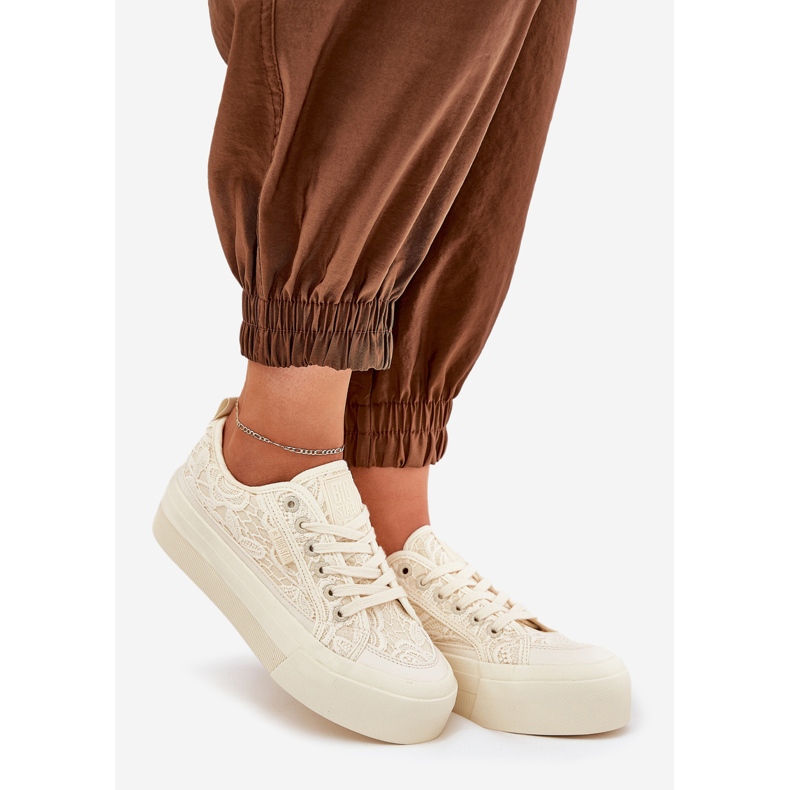 Big Star RR274746 Kvinnors spetsar sneakers beige 1