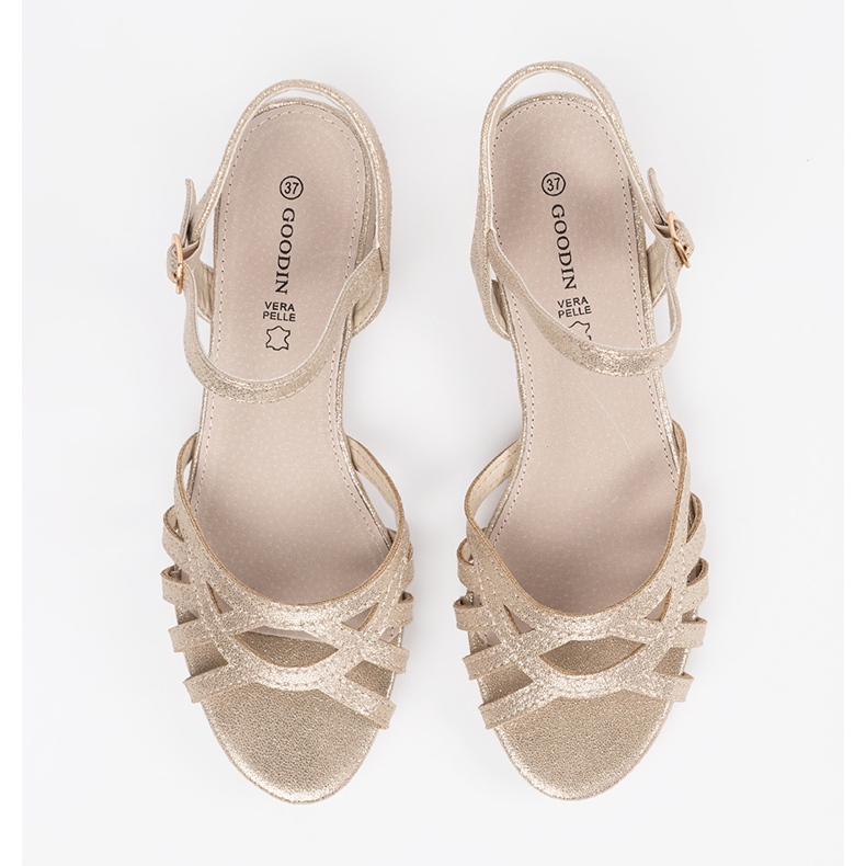 Goodin Guldsandaler med läderinsats gyllene 1