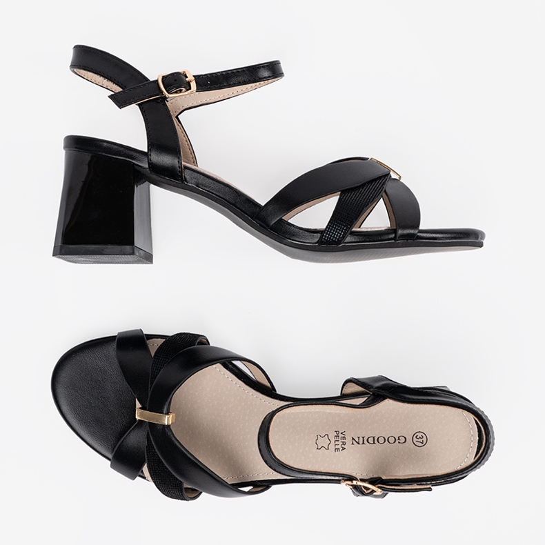 Goodin Sandaler på pelaren svart 1
