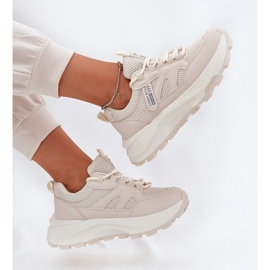 Evento Kvinnors sneakers sportskor på en tjock beige sula 6