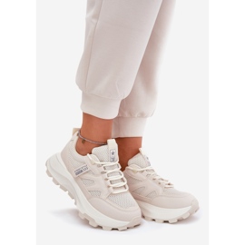 Evento Kvinnors sneakers sportskor på en tjock beige sula 1