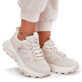 Evento Kvinnors sneakers sportskor på en tjock beige sula 9