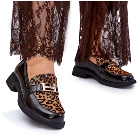 Läder lackerade mockasins leopard vinceza 66790 svart 9