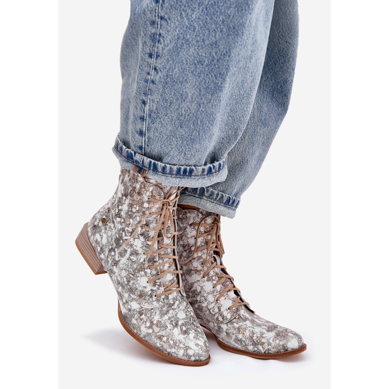 Lädermönstrad plattklackad maciejka 06391-25 beige stövlar 1