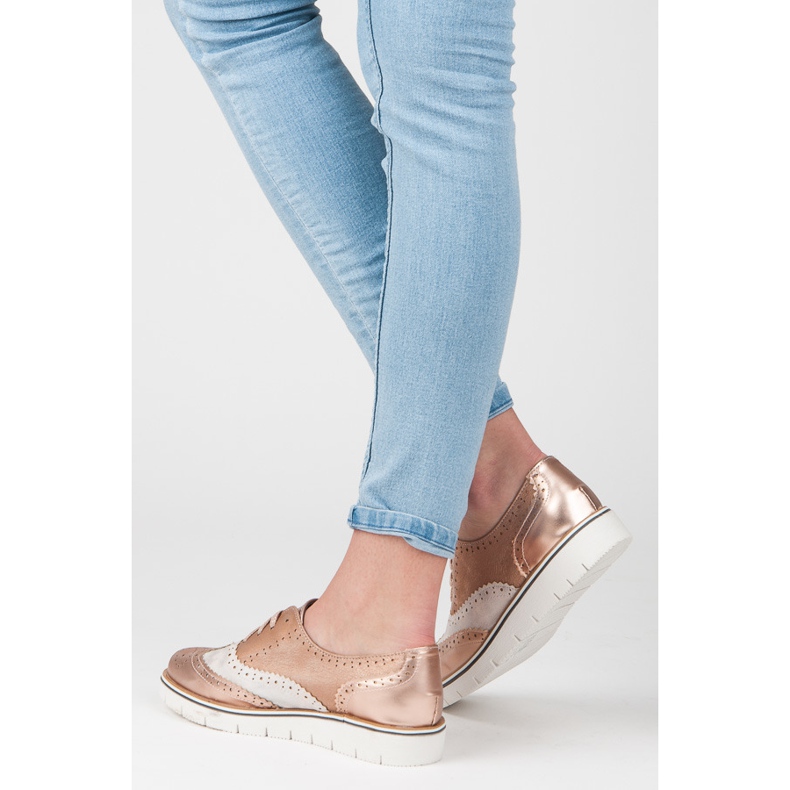 Kylie Rosa snörskor 1