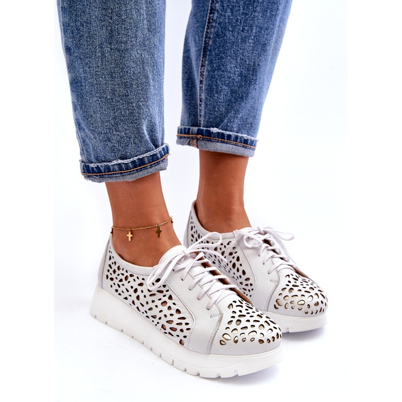 Zazoo 2821 Damskor med genombrutna läder vit 3