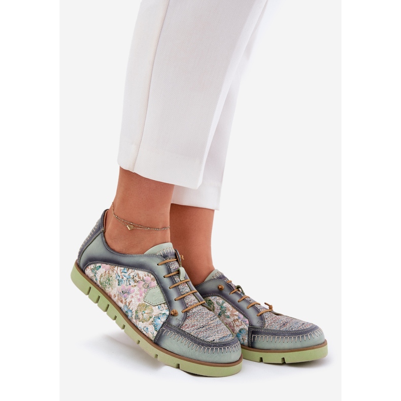 Kvinnors läderskor mönstrade maciejka 06784-09 grön 1