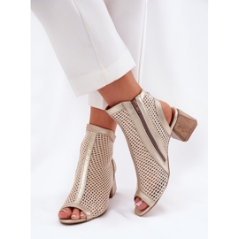 Kvinnors läderhöga klackar med en öppen maciejka häl 06899-25 Golden-Beige 3