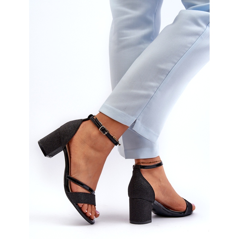 Vinceza Kvinnors glitter sandaler 20244 på en låg pelare svart 3