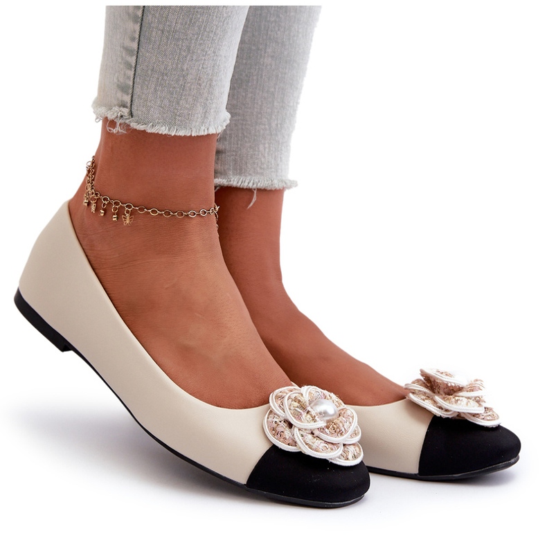 Seastar Kvinnors ballerinas eko läder med dekorativ pärla beige 5