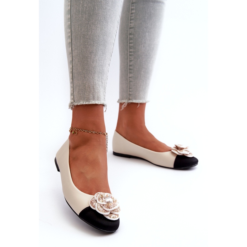 Seastar Kvinnors ballerinas eko läder med dekorativ pärla beige 1