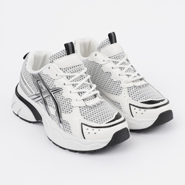 Sportowe White and White Sneakers med nät vit 1
