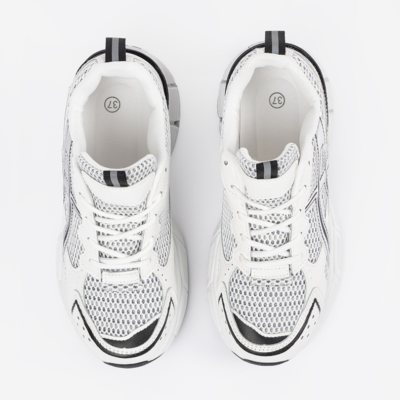 Sportowe White and White Sneakers med nät vit 2